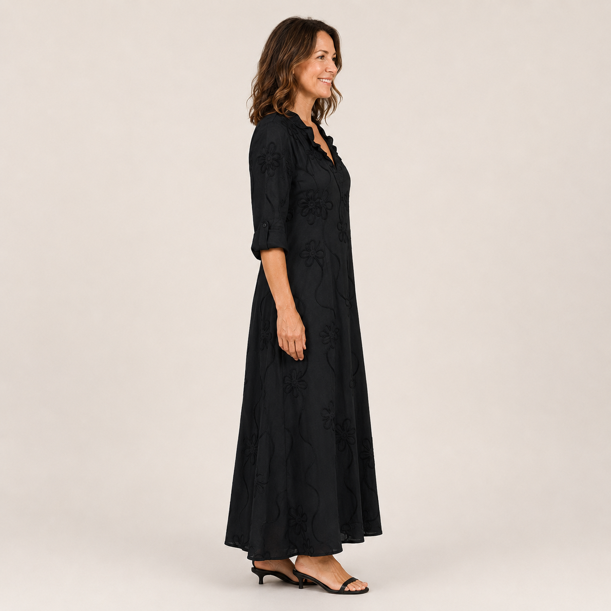 Clara Boho Floral Maxi Dress — Women's Embroidered V Neck Summer Dress